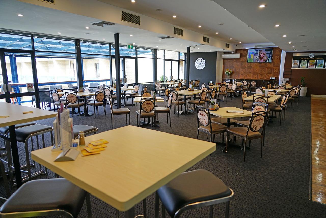 Mariners On The Waterfront Motel Batemans Bay Exterior foto