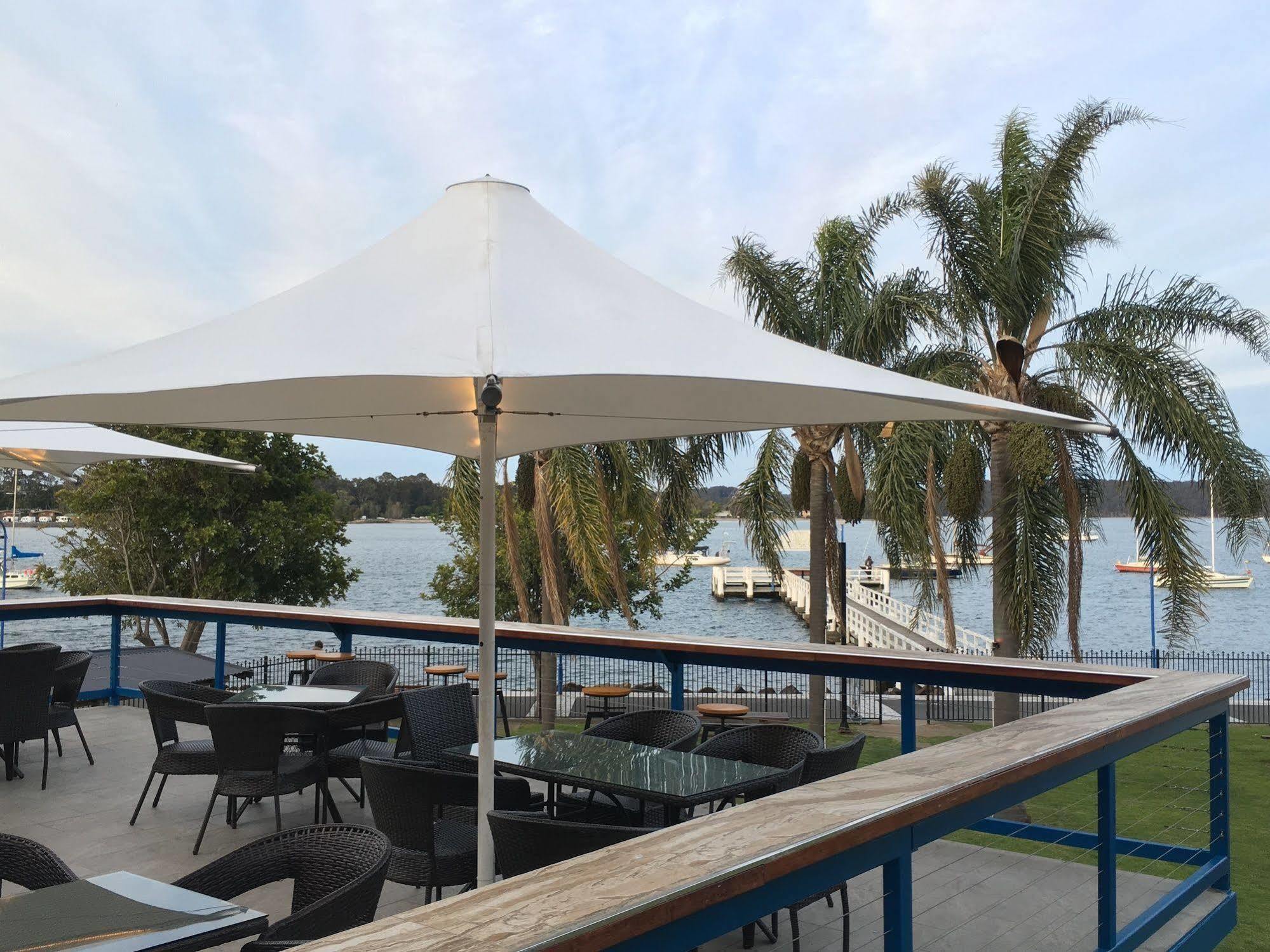 Mariners On The Waterfront Motel Batemans Bay Exterior foto
