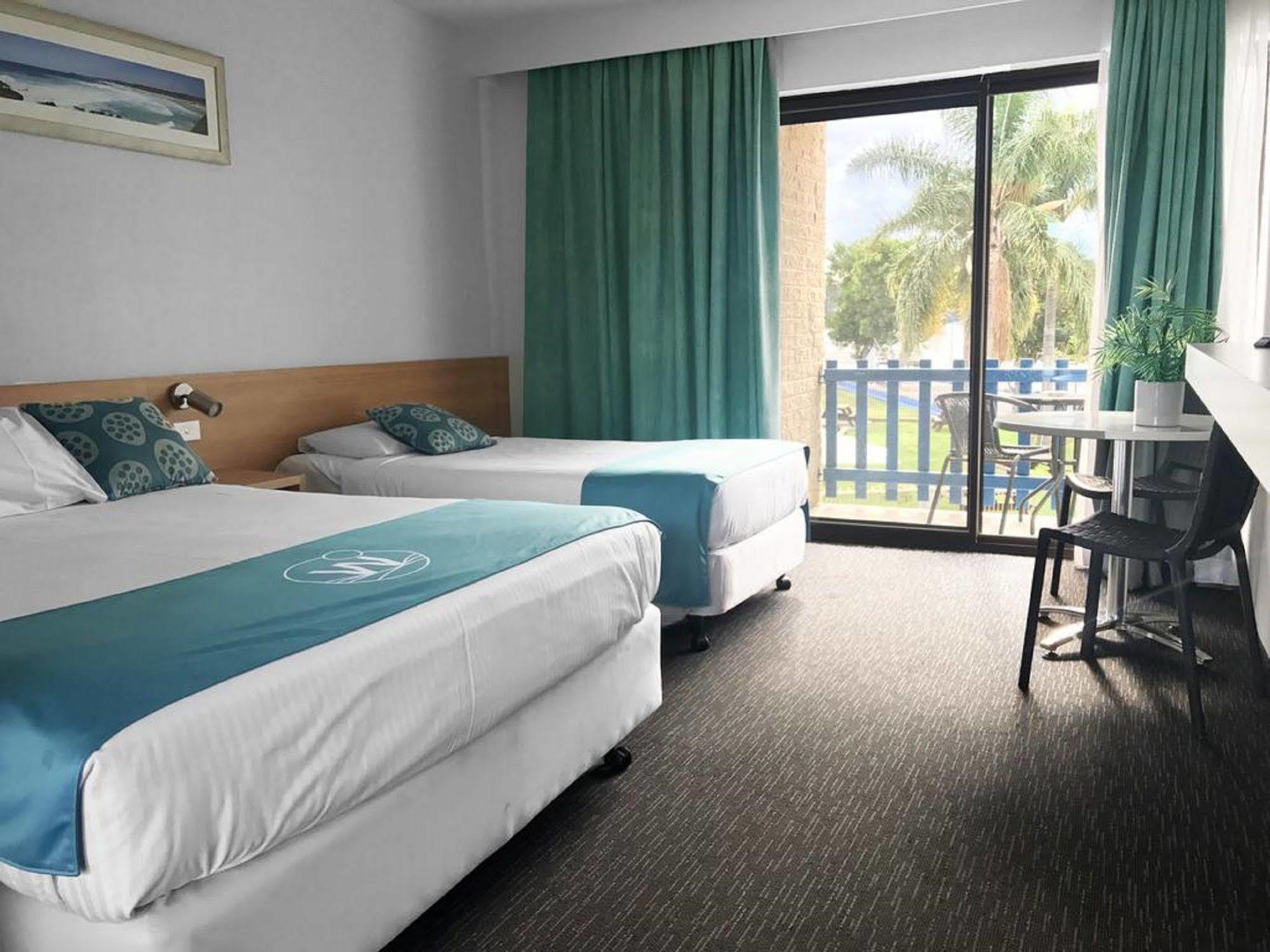Mariners On The Waterfront Motel Batemans Bay Exterior foto